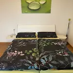Wohnen In Freiberger Villa! Hochwertige Ausstattung! Balkon Und Stellplatz Apartmán *