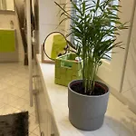 Wohnen In Freiberger Villa! Hochwertige Ausstattung! Balkon Und Stellplatz Apartmán *