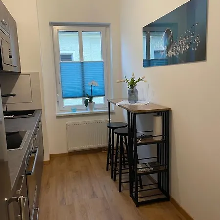Wohnen In Freiberger Villa! Hochwertige Ausstattung! Balkon Und Stellplatz * فرايبرغ