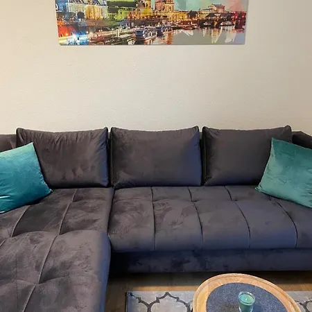 شقة Wohnen In Freiberger Villa! Hochwertige Ausstattung! Balkon Und Stellplatz فرايبرغ