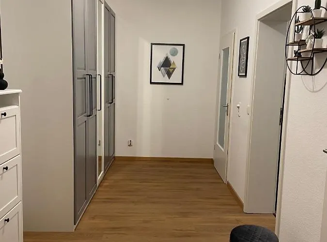 Wohnen In Freiberger Villa! Hochwertige Ausstattung! Balkon Und Stellplatz *